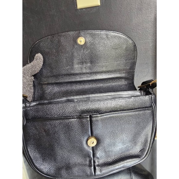 Authentic MCM Saddle Leather Flap Shoulder Bag Black - Picture 11 of 14